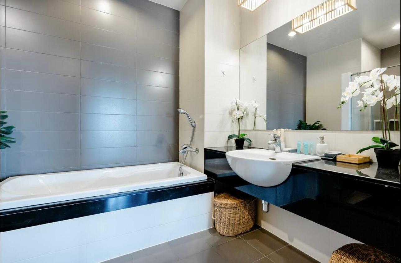 Karon Hill Family Apart 72 M2 Seaview 외부 사진